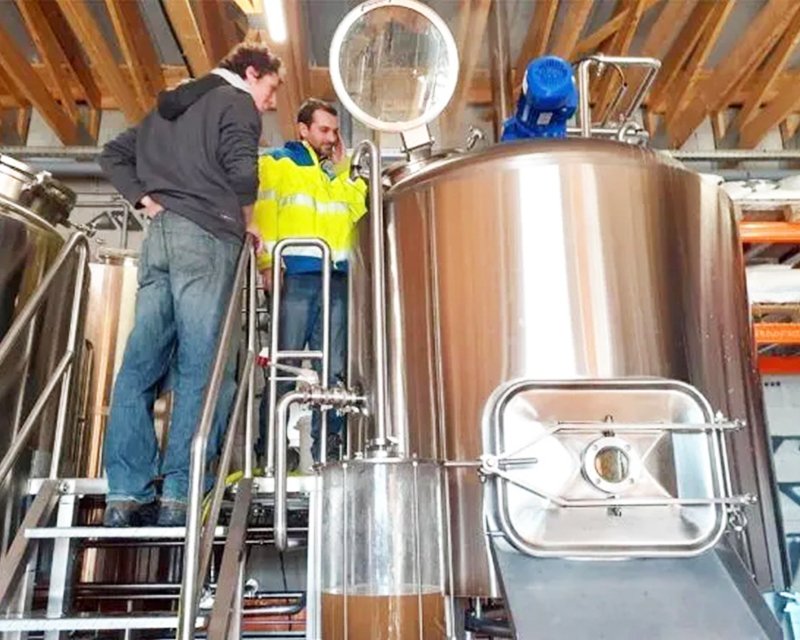 ZYTHONAUTES empatage04